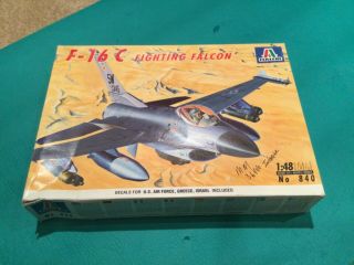 F - 16c Fighting Falcon 1:48 Scale Model Kit From Italeri 840 1994