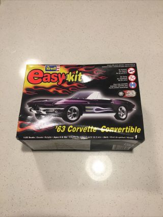 Revell Snap Tile ‘63 Corvette Convertible Open Box