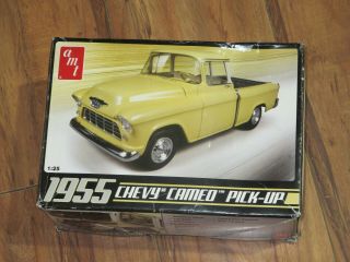 Model Kit 1955 Chevrolet Chevy Cameo Pick - Up Truck Amt 1:25 Yellow Amt - 633,