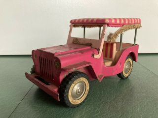 Vintage Tonka Pink CJ3a Beach Surrey Jeep,  Truck,  Pressed Steel Toy Vehicle 2