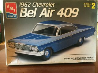 Amt 1962 Chevrolet Bel Air 409 Model Kit 8716 - Open Box - As - Is