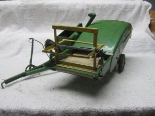 Vintage John Deere 1/16 Scale Pull Type Combine Farm Toy Ertl