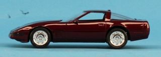 Amt Ertl 1:25 1993 Chevrolet Corvette Zr - 1 Ruby Red Metalic Built Model 6576u