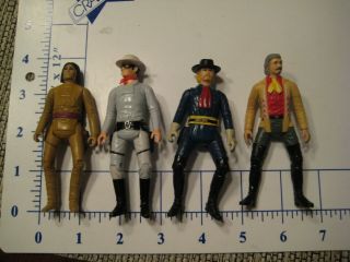 4 Vintage Western Action Figures Lone Ranger & Tonto & Bill Cody & Custer Euc