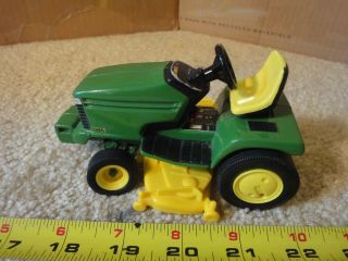Ertl Diecast 1/16 Scale,  John Deere 345 Riding Lawn Mower,  Garden Tractor Model.