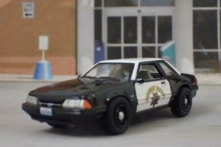 3rd Gen 1979 - 1993 Ford Mustang Fox Body California Hwy Patrol 1/64 Scale Le R