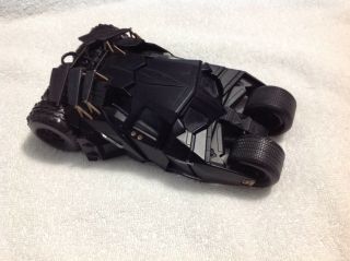 Batman The Dark Night Batmobile (tumbler) 1/24 Scale Model By Jada