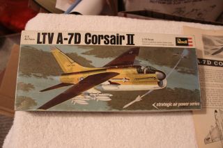 1968 Revell Ltv A - 7d Corsair Ii 1/72 Scale