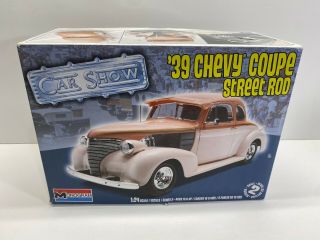 Monogram 1:24 Scale 1939 Chevy Coupe Street Rod Started Model Kit