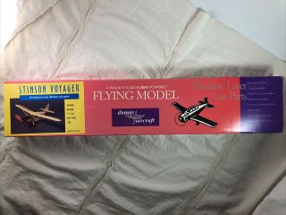 Dumas Aircraft Stinson Voyager Kit No.  203 17.  5 " Wingspan Open Box Balsa Wood