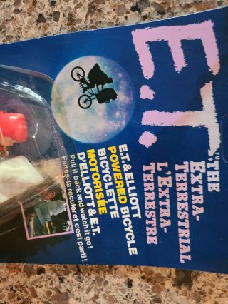 VINTAGE 1982 E.  T.  ET and ELLIOTT POWERED BICYCLE MOC BIKE FIGURE LJN unpunched 3