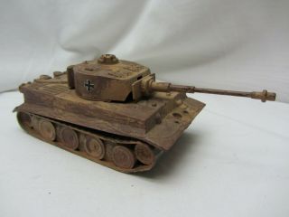 Lindberg 6081 German Wwii Tiger Tank 1/64 Scale Built Model
