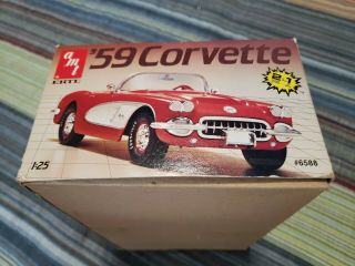 AMT Ertl `59 Corvette 2 In 1 1:25th Scale Model Kit bag inside complete 3