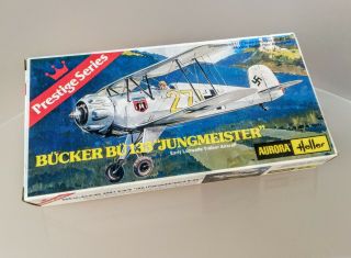 Bucker Bu 133 " Jungmeister " 1/72 Aurora Heller