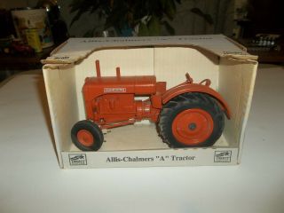 1/16 Allis Chalmers A Farm Toy Tractor Nib Spec Cast