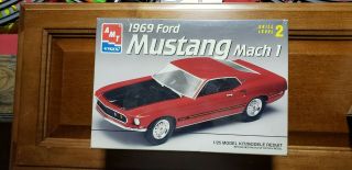 Amt / Ertl 1969 Ford Mustang Mach 1 1/25 Open Box / Parts