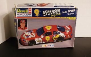 Nascar 1998 Revell 9 Cartoon Network Ford Taurus Lake Speed 1/24 Scale