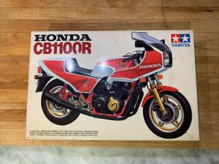 Vintage Tamiya Partially Built Honda Cb1100r 1/12 Model Motorcycle Kit 13024