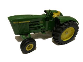 1/16 Ertl John Deere 5020 Tractor
