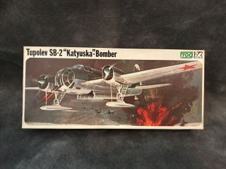 Frog Tupolev Sb - 2 " Katyuska " Bomber 1/72 Model Kit
