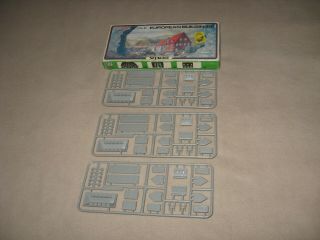 Pit - Road Sky Wave Sw - 500 European Buildings 1/700 Scale Plastic Kit / As Found