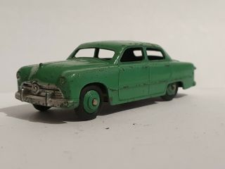 Vintage Dinky Meccano Toys Model No 139a Ford Sedan Classic Car Green Hubs