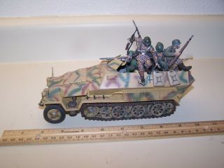 The Collectors Showcase Wwii German Honomag Sdkfz 251/c Half Track Normandy