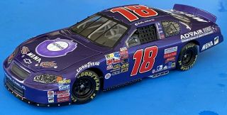 2003 Nascar Bobby Labonte 18 Monte Carlo Action Racing 1:24 Scale 1 - Owner