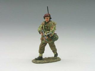 King And Country Retired Operation Market Garden Mg010 Radioman