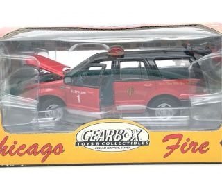 2006 Ford Expedition Chicago Fire Department Battalion 1 Gearbox 1:43 27601