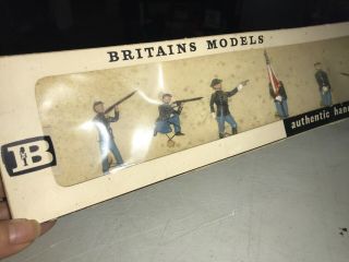 Britain’s Models 9187 Usa Union Infantry 6 Pc.  Box Set