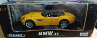 Welly Bmw Z8 Yellow 1:18 Die Cast Convertible