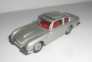 Vintage Husky Models James Bond Aston Martin 007 w/Driver Corgi Toys EUC 2