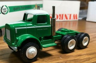 Winross White 9000 Lucky Leaf Tractor/Trailer 1/64 2