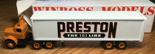 Winross White 9000 Preston Trucking Tractor/trailer 1/64