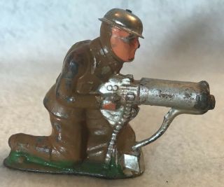 Vintage Barclay Toy Soldier 702 - Wwi Machine Gunner W/tin Helmet Paint