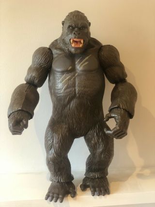 2016 Lanard Toys - Huge King Kong Skull Island Action Toy - 46cm Tall Xmas Gift