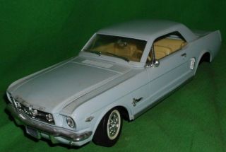 Vintage Mira 1:18 Golden Line 1965 Mustang Coupe Hardtop,  Metal Model,  As - Is
