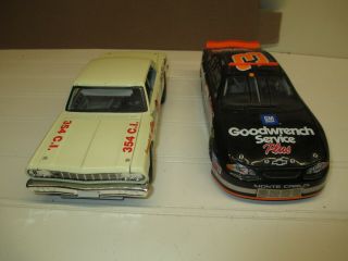 Earnhardt 1:24 Action Get 2 Cars Old School Chevelle & Race Rubbed Monte Carlo