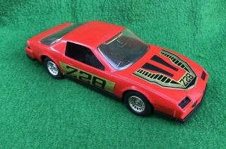 Strombecker Chevrolet Camaro Z - 28 Red Plastic Car 7 - 3/4 " Made In Usa Tootsietoy