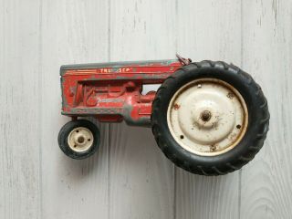 Vintage Tru Scale Tractor With Draw Bar Die Cast Metal Red Tractor Farm Toy 2