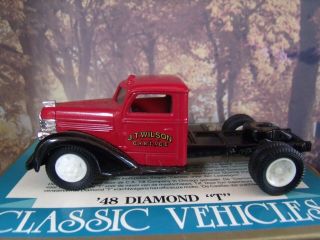 1/43 Ertl 1948 Diamond " T " Truck