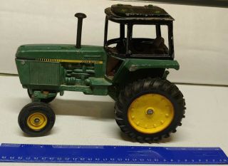 Ertl 584 1:16 Scale Die Cast John Deere Mfwd Row - Crop Tractor 584 (v306p)