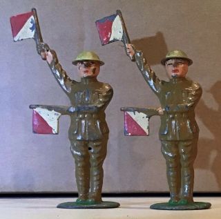 Vintage Barclay? Manoil? Lead Toy Soldier Figure With Red & White Signal Flags