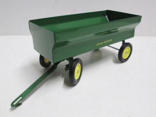 Vintage Ertl John Deere Flare Box Wagon Farm Toy 1/16 Scale 1970 