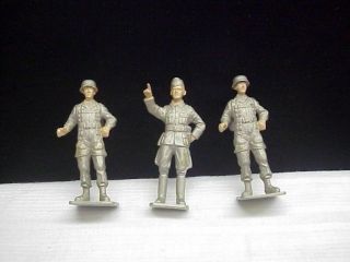 Vintage Set Of 3 American Wwii Gi Toy Soldiers,  Detail,  Hong Kong