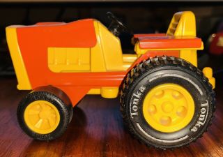 Vintage Tonka Farm Tractor Orange And Yellow 811002 Farming Equipment