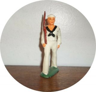 Invn914 White Sailor Marching With Rifle Barclay / Manoil