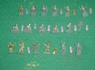 17 Vintage Ho/oo 1/72 Scale Painted Airfix Ancient Romans 1970 