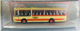 Corgi Ooc 1/76 Aec Reliance Panorama Yelloway Coach / Bus Diecast Model 42405